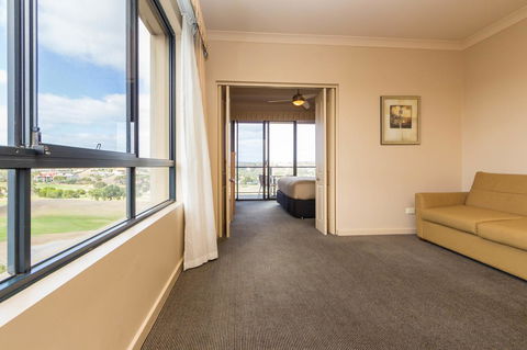 McCracken Country Club - Tourism Noosa 20