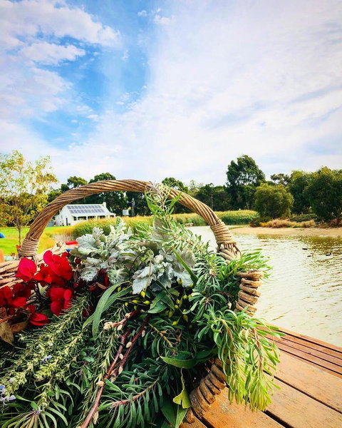 The Lake House Retreat - Tourism Noosa 24