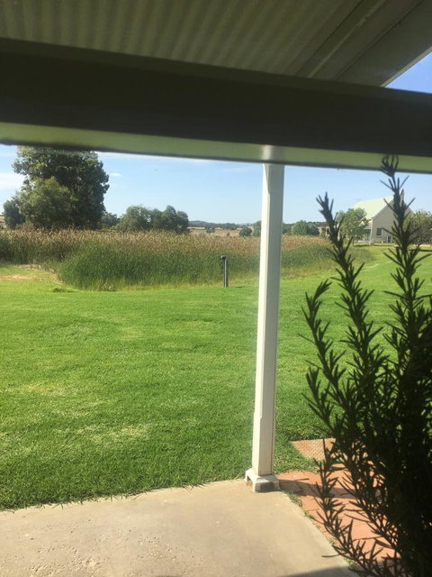 The Lake House Retreat - Tourism Noosa 19