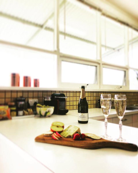 The Lake House Retreat - Tourism Noosa 14