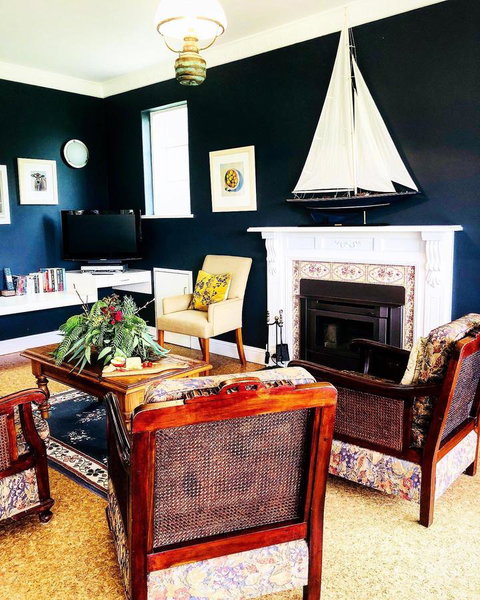 The Lake House Retreat - Tourism Noosa 2