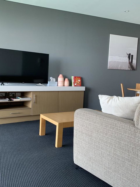 Wallaroo Marina Stayz - Tourism Noosa 17