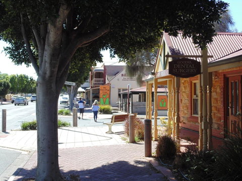 Baronet B & B - Tourism Noosa 31