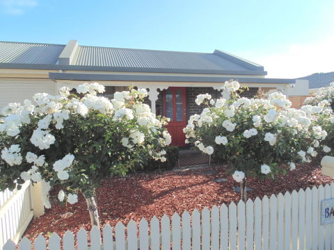 Baronet B & B - Tourism Noosa 1
