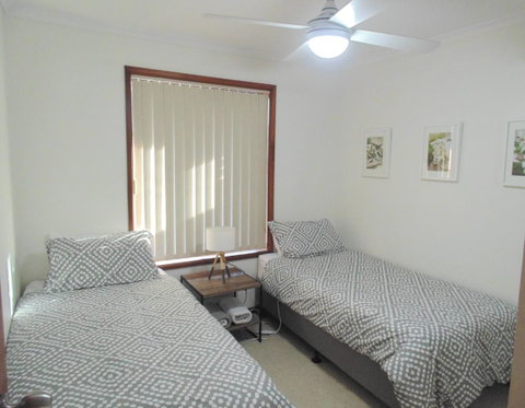 Baronet B & B - Tourism Noosa 12