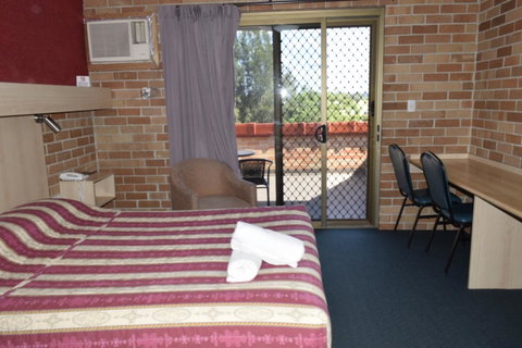 Windsor Terrace Motel - Tourism Noosa 3