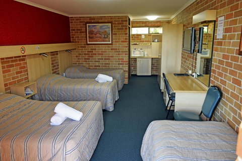 Windsor Terrace Motel - Tourism Noosa 17
