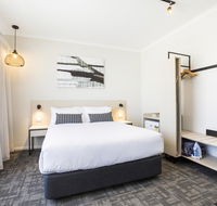 Nightcap at Finsbury Hotel - Tourism Noosa