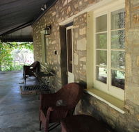 Hillside Cottage - Tourism Noosa