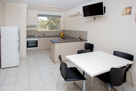 Discovery Parks - Lake Bonney - Tourism Noosa 12