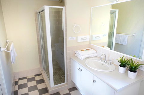 SkyView Villa - Tourism Noosa 18