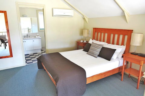 SkyView Villa - Tourism Noosa 9
