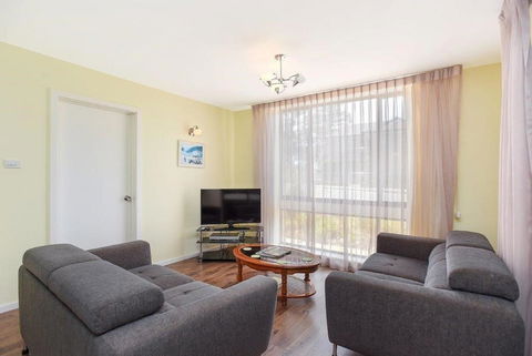 The Dolphins Beachfront Apartments - Tourism Noosa 17