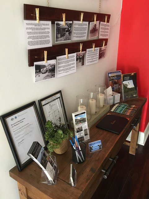 Two Cow Cottage Bed & Breakfast - Tourism Noosa 6