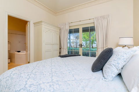 Barossa Vineyard Cottages - Tourism Noosa 14