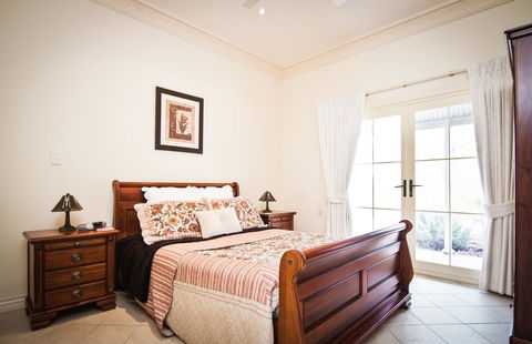 Barossa Vineyard Cottages - Tourism Noosa 32