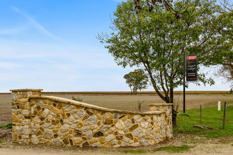 Barossa Vineyard Cottages - Tourism Noosa 9