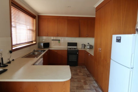 Southgate Motel - Tourism Noosa 10