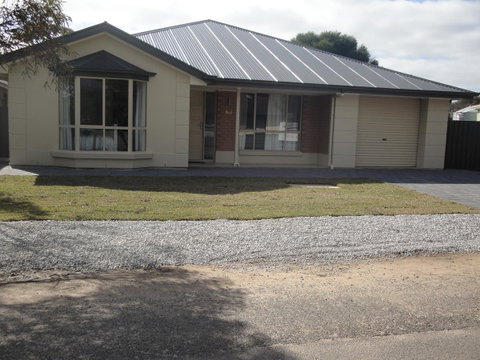 White Sands Retreat - Tourism Noosa 0
