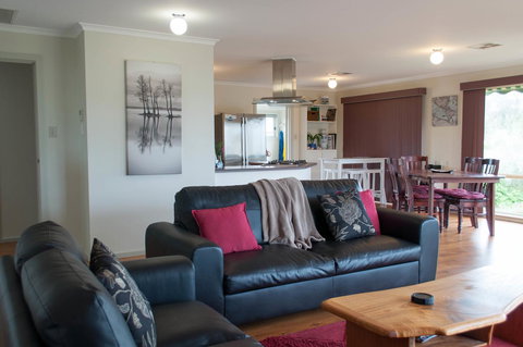 Admirals Inn - Tourism Noosa 21