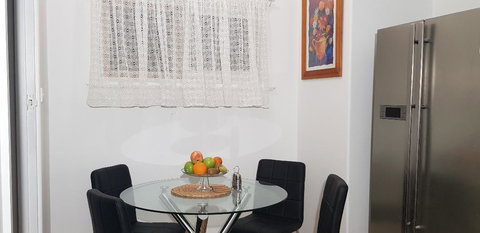 Unit In Marion - Tourism Noosa 3