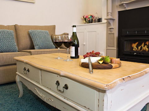 Queen's Cottage Barossa Valley - Tourism Noosa 15