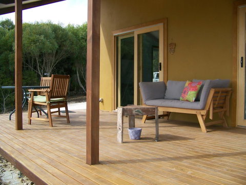Mallee Bark Retreat - Tourism Noosa 1