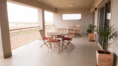 Rezare House Bed & Breakfast - Tourism Noosa 16