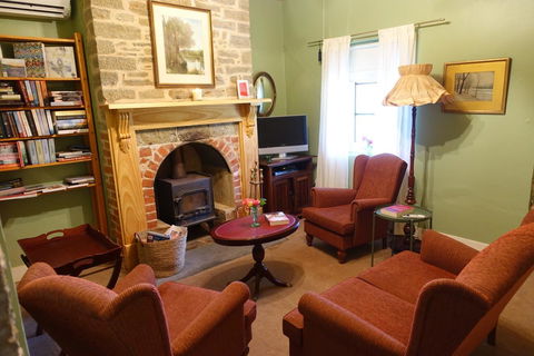 Amy\'s House Bed & Breakfast - Tourism Noosa 12