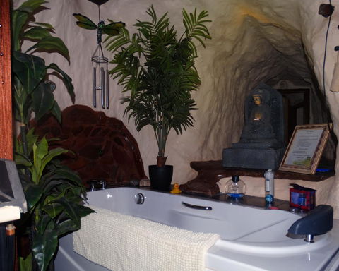 Di's Place - Tourism Noosa 5