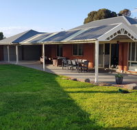 Aldinga Beach overnighter or getaway home - Tourism Noosa