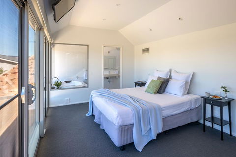 Barossa Shiraz Estate - Tourism Noosa 22