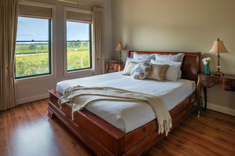 Barossa Shiraz Estate - Tourism Noosa 16