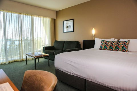 Port Lincoln Hotel - Tourism Noosa 9