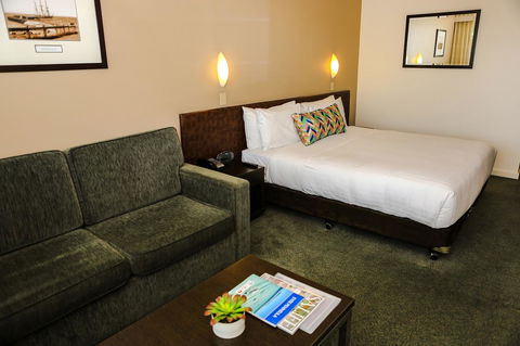 Port Lincoln Hotel - Tourism Noosa 6