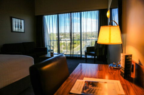 Port Lincoln Hotel - Tourism Noosa 5