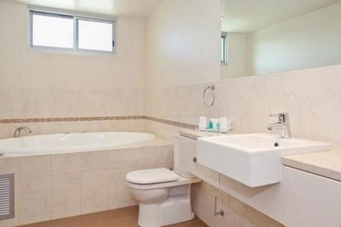 Port Lincoln Hotel - Tourism Noosa 1