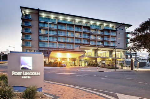 Port Lincoln Hotel - Tourism Noosa 16