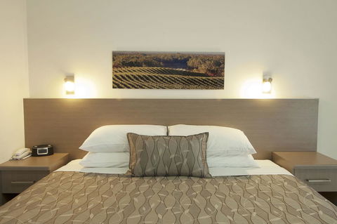 Loxton Community Hotel Motel - Tourism Noosa 22