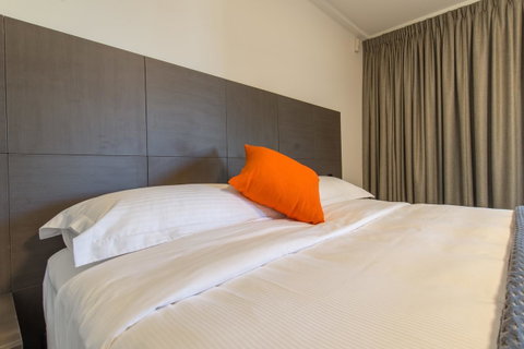 Mick O\'Sheas - Tourism Noosa 30