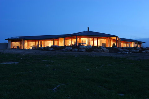 Almonta Park Lodge - Tourism Noosa 5