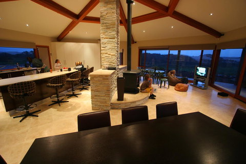 Almonta Park Lodge - Tourism Noosa 4