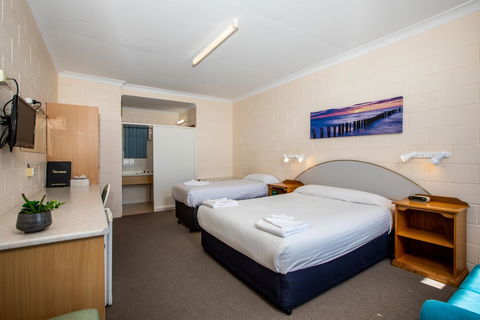 Blue Seas Motel - Tourism Noosa 3