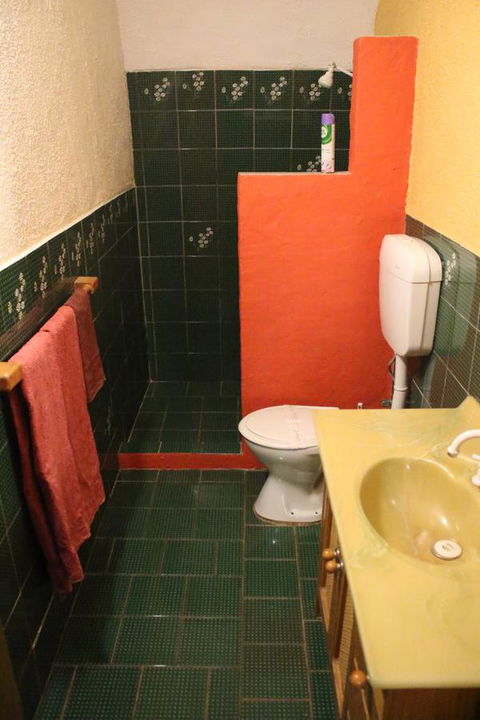 The Underground Motel - Tourism Noosa 2