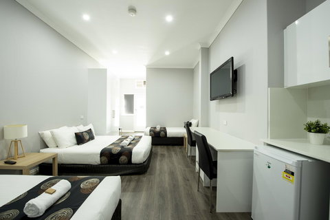 City Centre Motel Hotel - Tourism Noosa 13