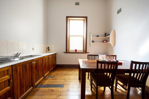 City Centre Motel Hotel - Tourism Noosa 5