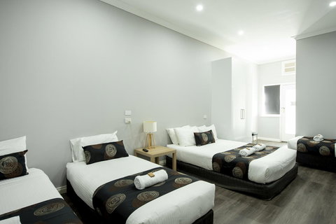 City Centre Motel Hotel - Tourism Noosa 12