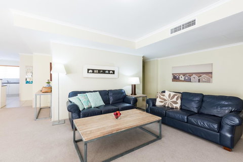 Ramada Resort By Wyndham Shoal Bay - Tourism Noosa 41