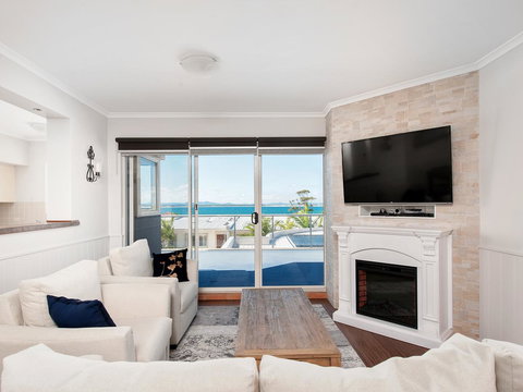 Ramada Resort By Wyndham Shoal Bay - Tourism Noosa 10