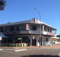 Pier Hotel - Tourism Noosa
